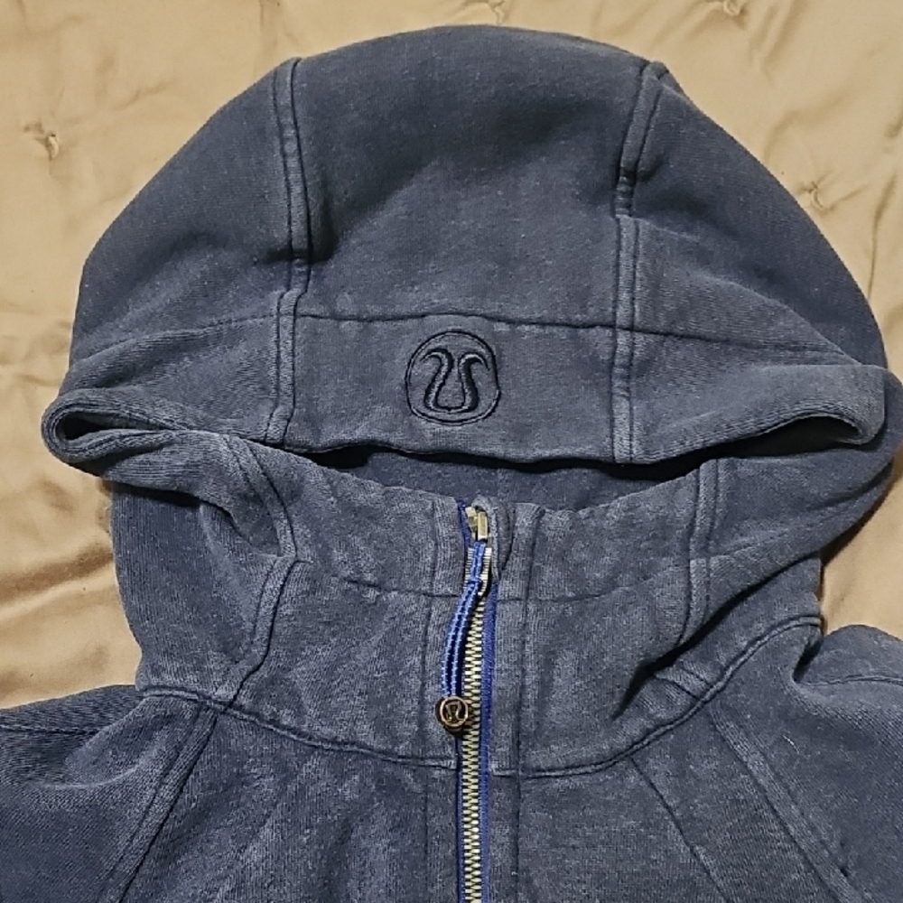 lululemon athletica Deep Blue Zip-Up Hoodie Waste Length - Picture 2 of 7